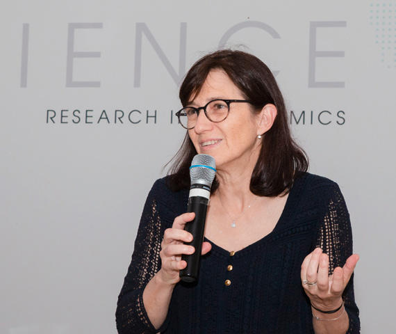 Nadine Levratto in ihrer Keynote zu Business Angels.