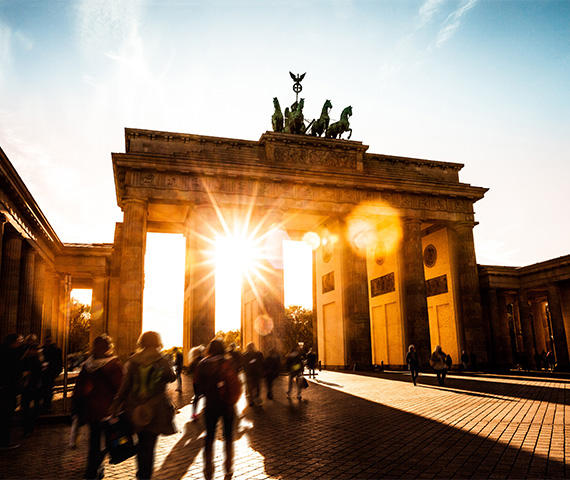 Deutschland als Standort für Familienunternehmen büßt im aktuellen internationalen Vergleich an Attraktivität deutlich ein.