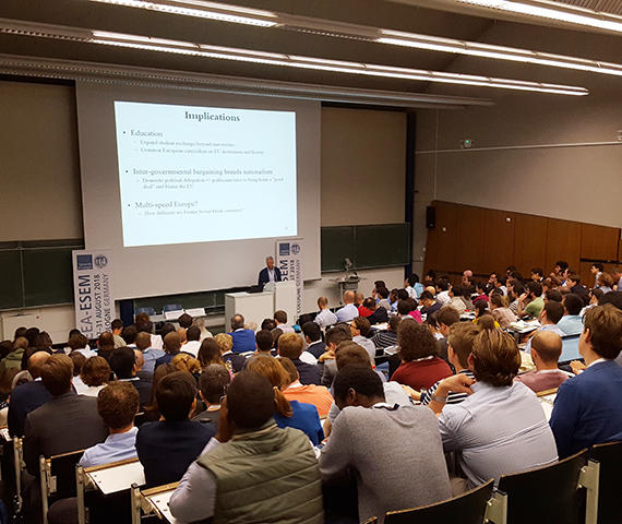 Insgesamt rund 1.400 Teilnehmer/innen haben bei der diesjährigen EEA-ESEM-Tagung Fachvorträge und wissenschaftliche Sessions besucht.