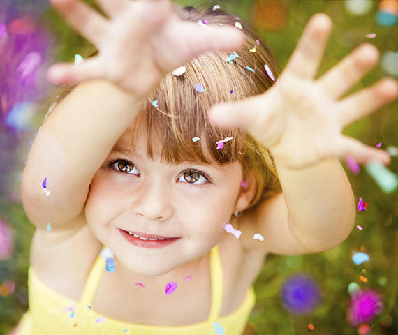 Kinder profitieren von direkten staatlichen Geldtransfers wie dem Kindergeld.