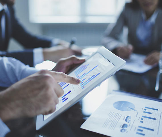 Für zentrale strategische Entscheidungen wie Forschung und Entwiclung benötigen Unternehmen Planungssicherheit.