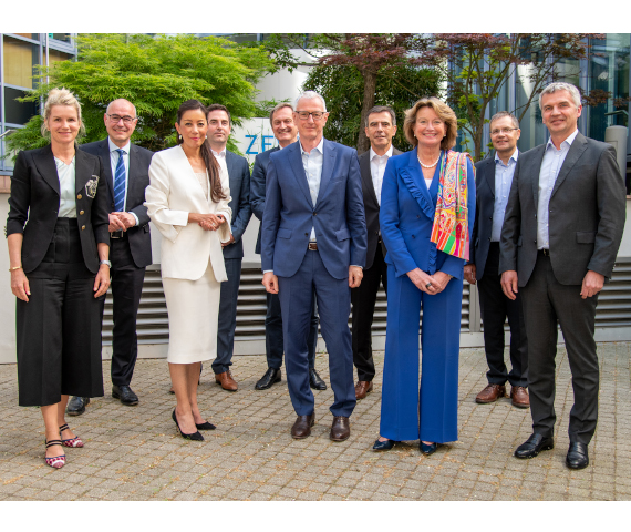 Gruppenbild vom ZEW-Förderkreisvorstand