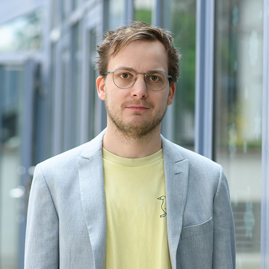 Portrait von Simon Reif.