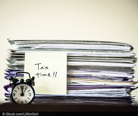  ZEW economist Friedrich Heinemann estimates the loss of tax revenue for the federal, state and local governments to be considerable.