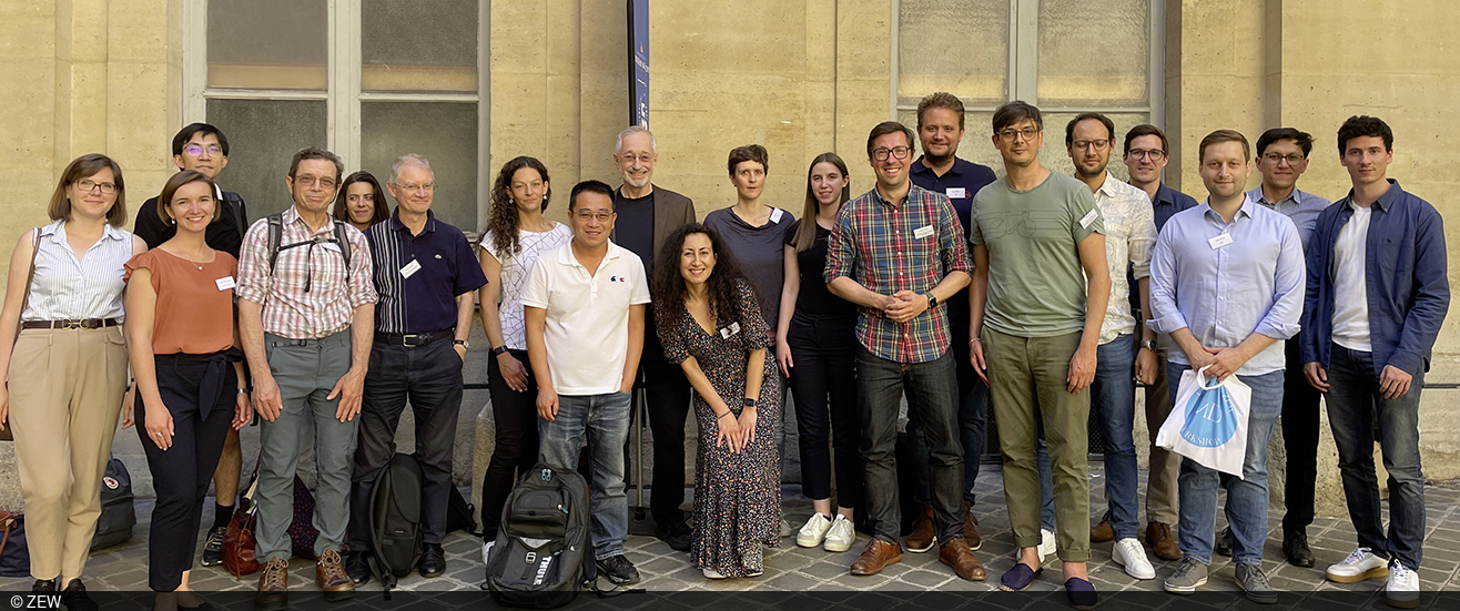 Group picture of participants of the market design workshop in Paris