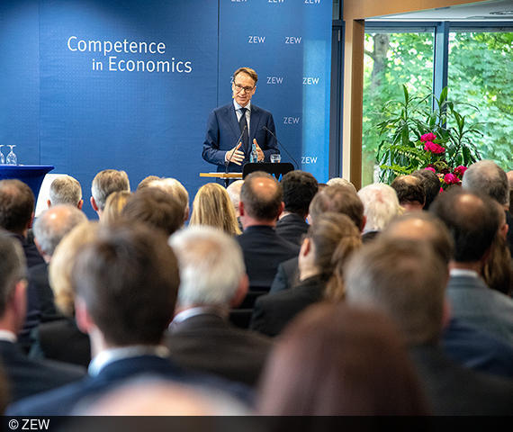Jens Weidmann hielt am ZEW einen Vortrag zum Thema „Notenbankkommunikation als geldpolitisches Instrument“