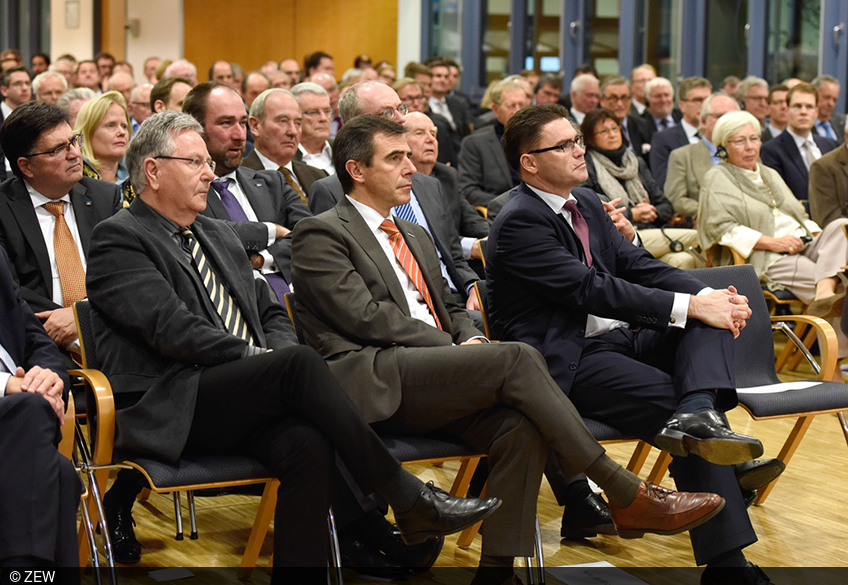 The audience at the Mannheim Economic and Monetary Talks at ZEW