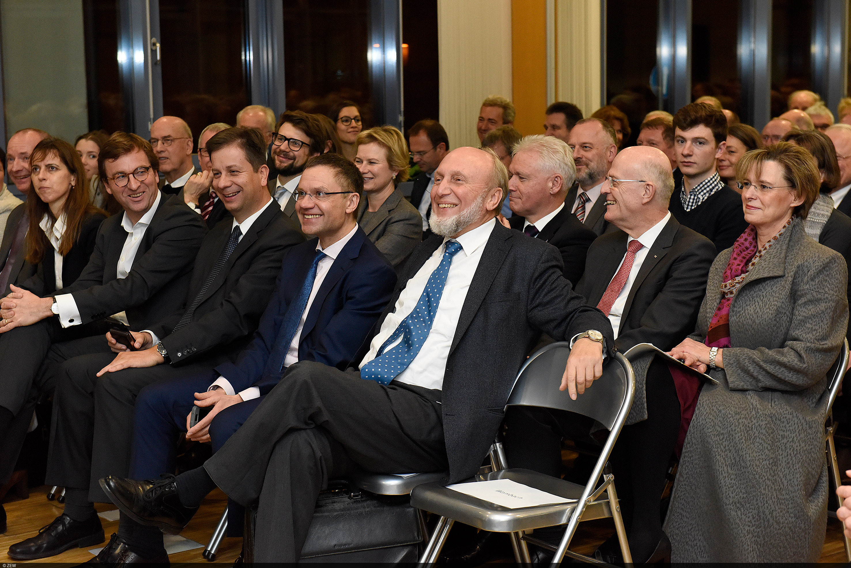 Professor Hans-Werner Sinn and the guests are welcomed to ZEW