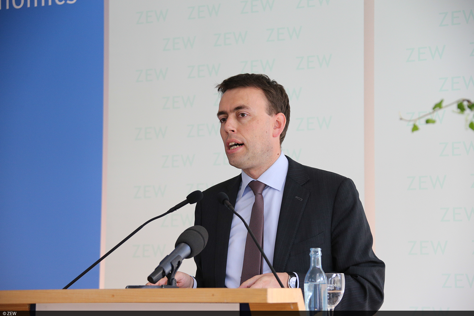 Die hochkarätigen Redner der vierten SEEK-Konferenz.