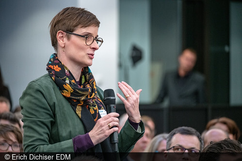 „Mobilität der Zukunft“ war Thema der von ZEW und Verkehrsministerium organisierten Debatte