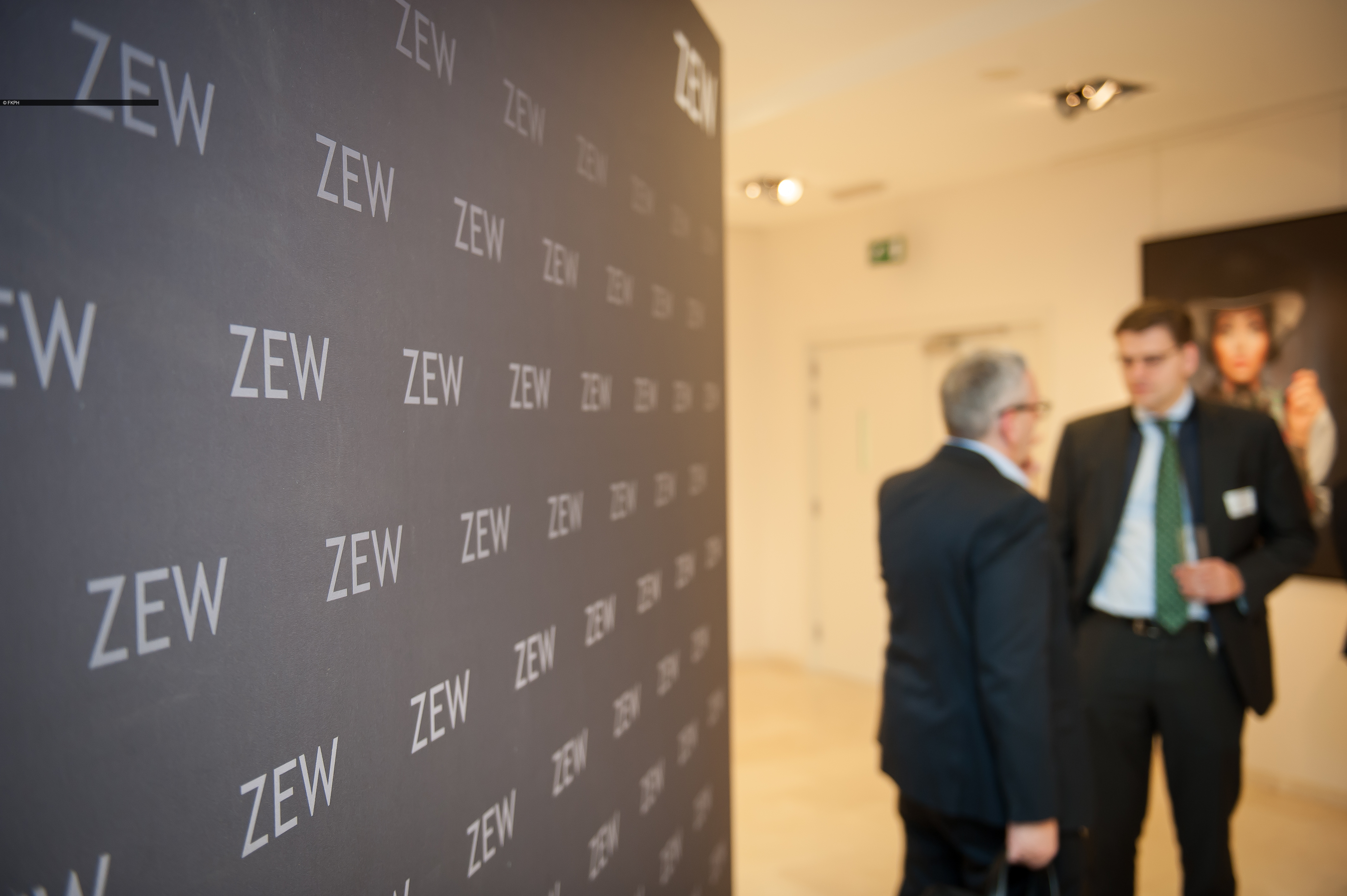 The ZEW Lunch Debate in Brussels discussed the topic of digitisation in the workplace