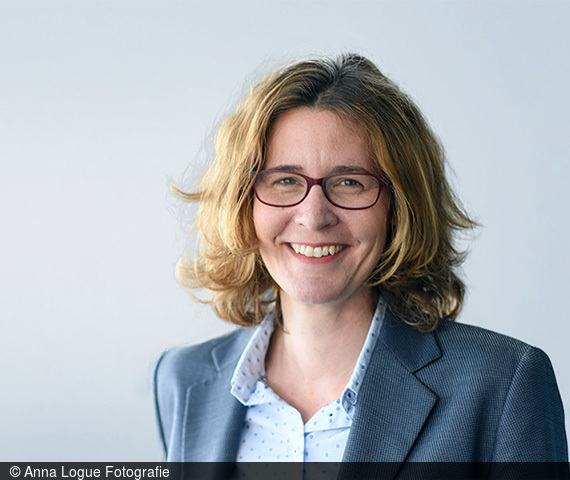 Picture of ZEW Economist Melanie Arntz. 