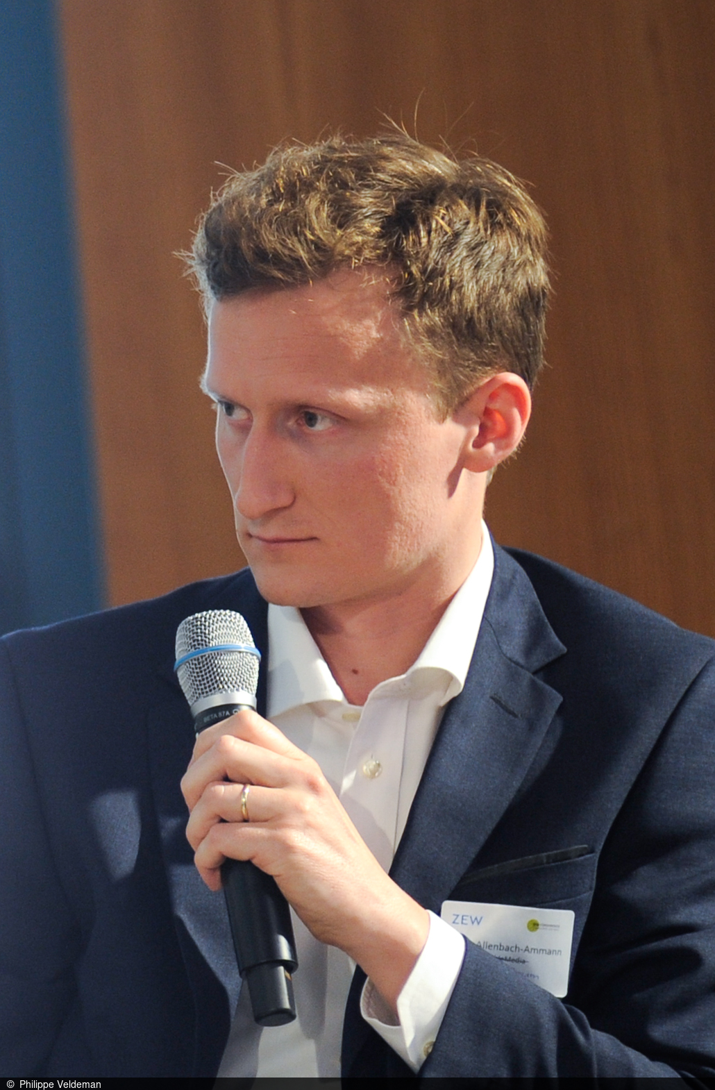 János Allenbach-Ammann während der Lunch Debate