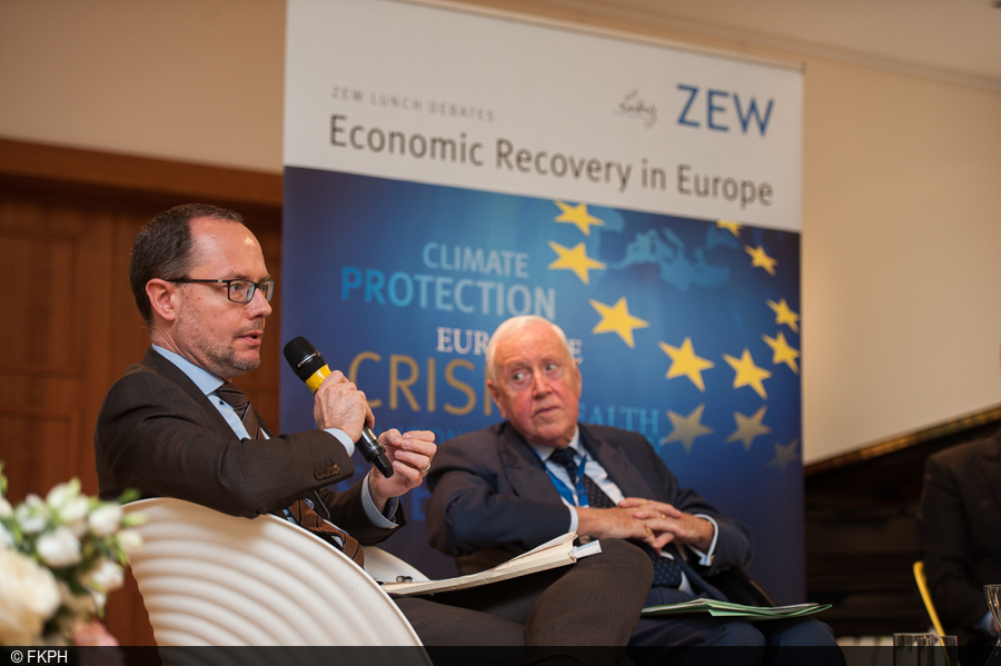 Xavier Debrun and Niels Thygesen at the ZEW Lunch Debate in Brussels