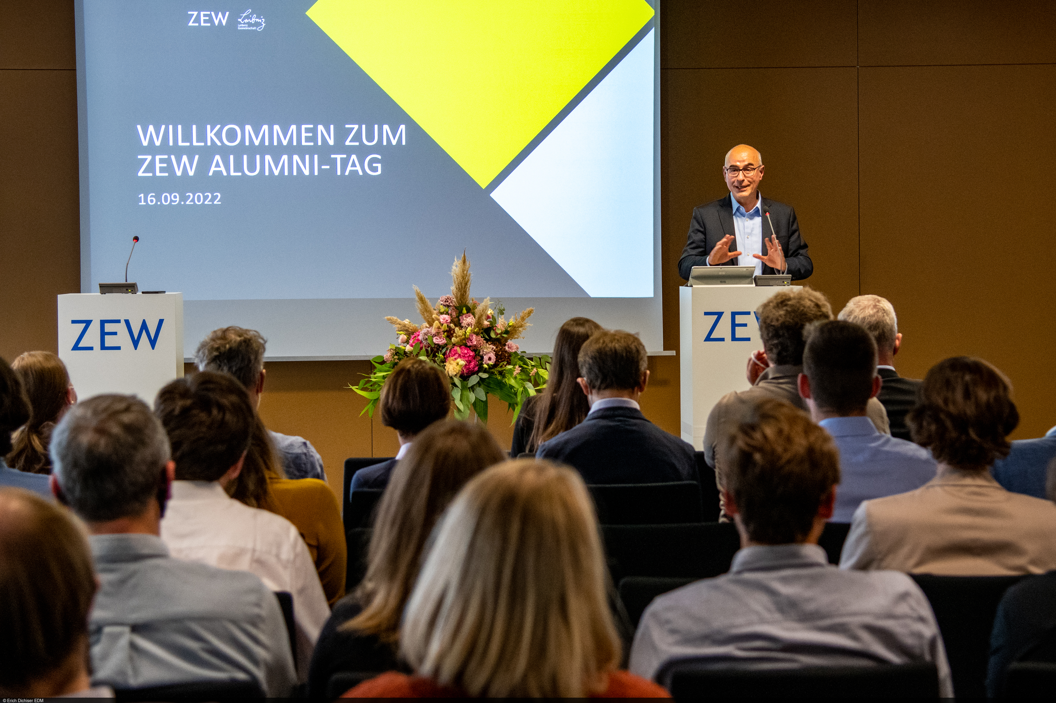 ZEW-Präsident Achim Wambach beim Alumni-Tag