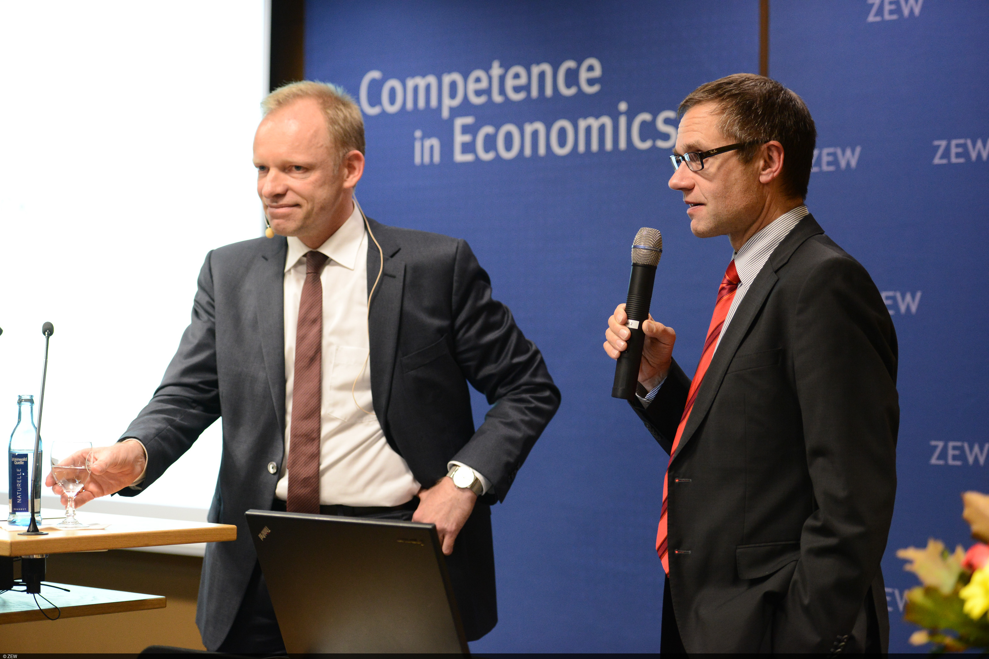 ZEW Präsident Clemens Fuest thematisiert drängende Probleme der Eurozone 