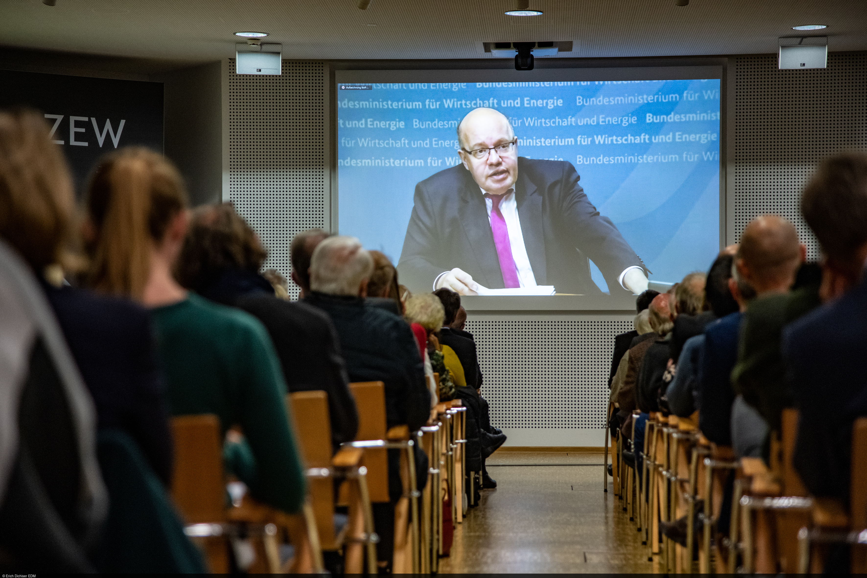 Peter Altmaier über Klimapolitik und Energiewende am ZEW. 