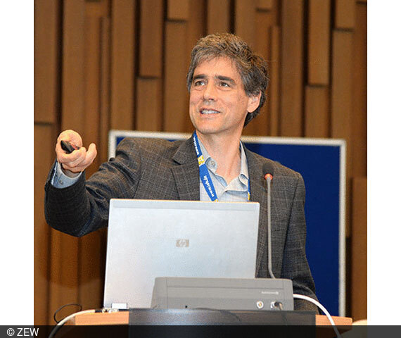 Prof. Thomas Lemieux während seiner Keynote