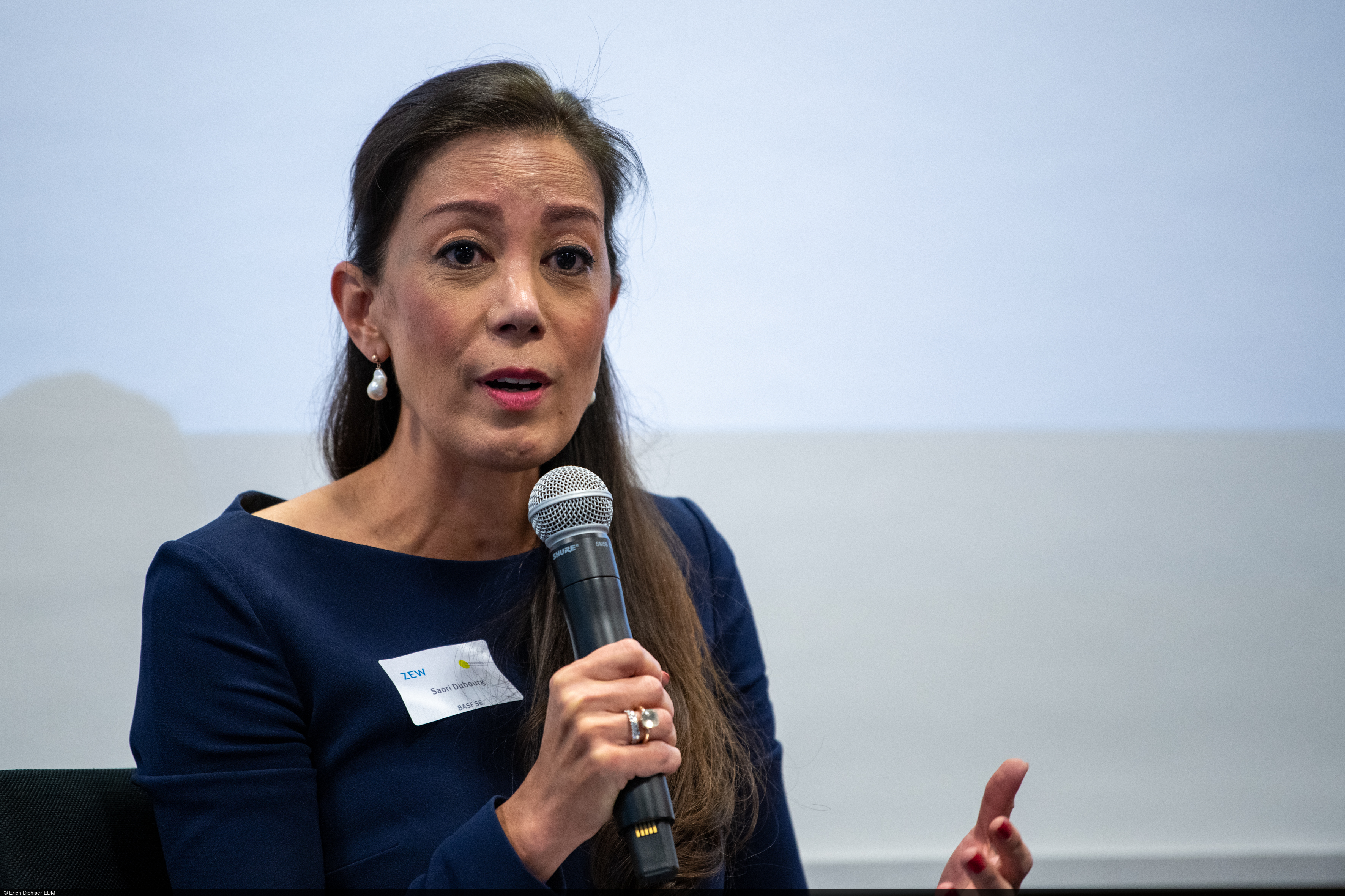 Saori Dubourg beim Almuni-Tag am ZEW