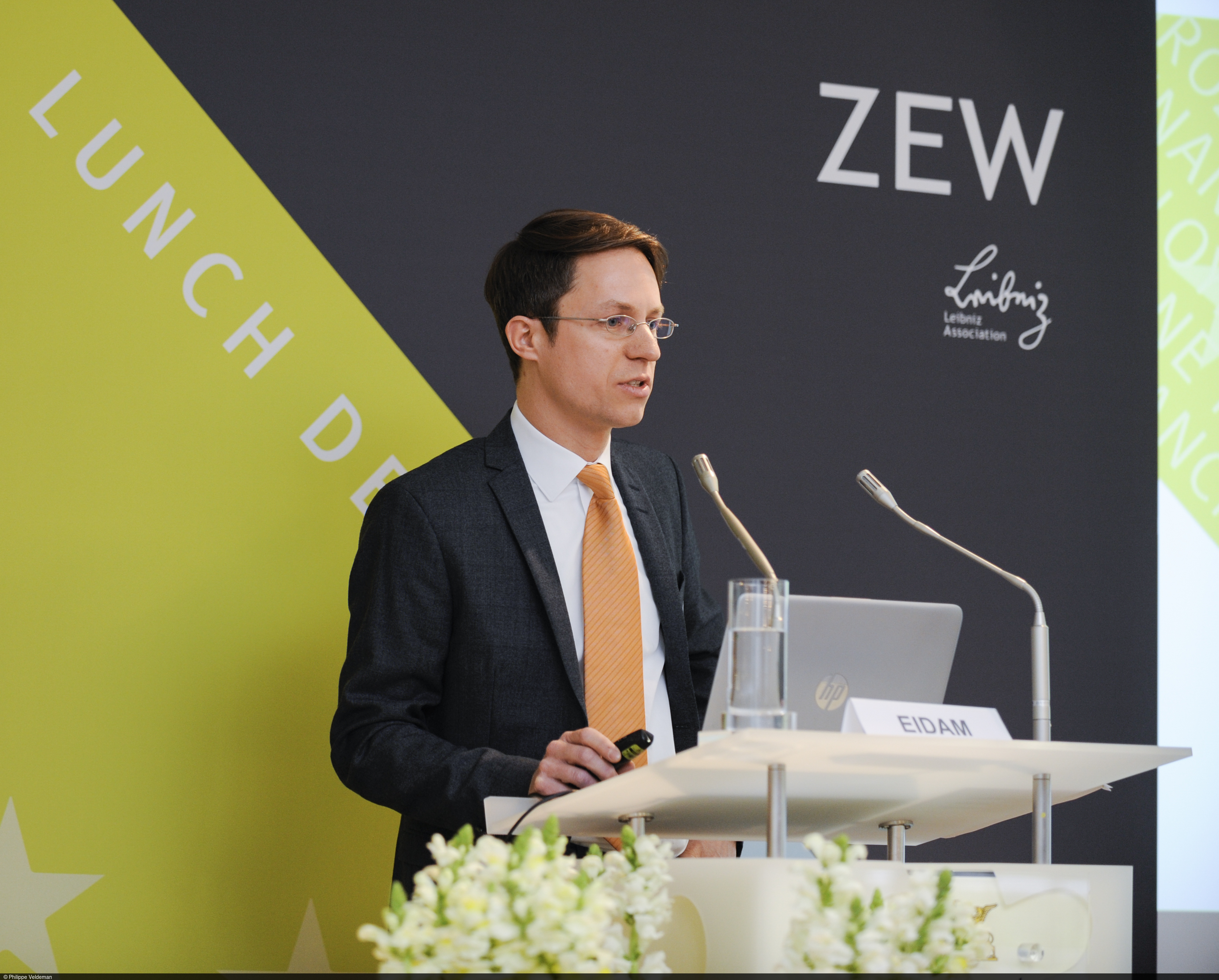 Staatliche Überschuldung und Handlungsoptionen der EU waren Thema der ZEW Lunch Debate