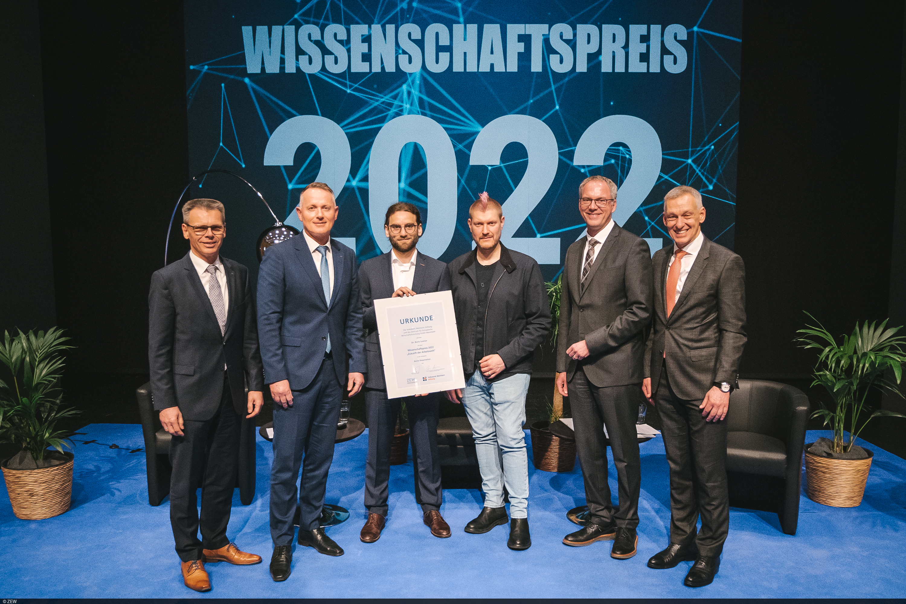 Fotoaufnahme der Preisverleihung