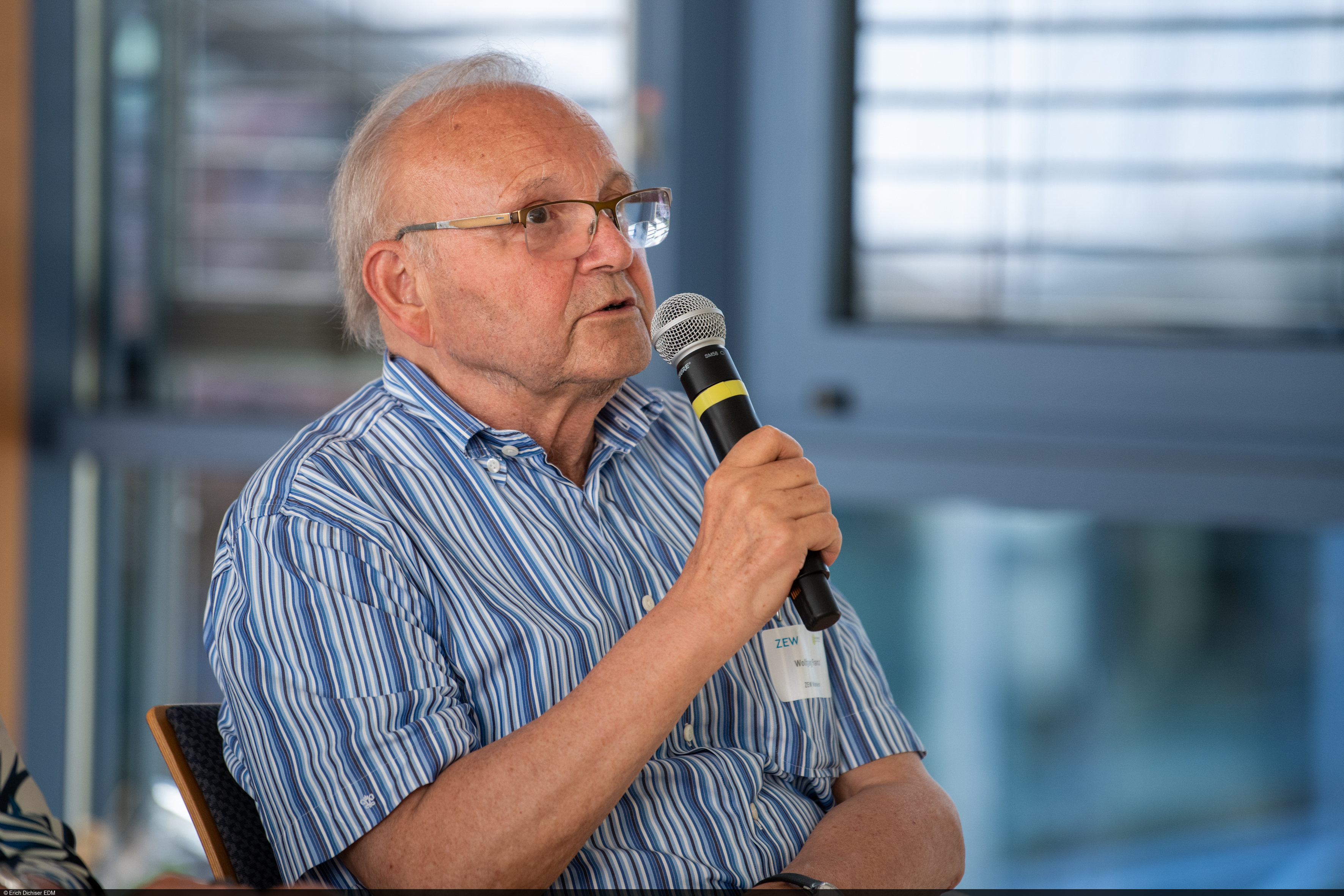 Former ZEW President Wolfgang Franz in the audience