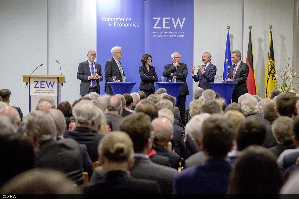 Podiumsdiskussion im Rahmen der Gedenkveranstaltung für Lothar Späth am ZEW
